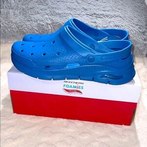 Skechers Men’s Blue Valiant Foamies Arch Fit Sandals Clogs Shoes Size 13 “NIB”